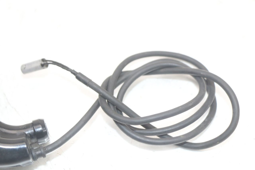 photo de MANETKA GAZU YAMAHA FJR ABS 1300 (2006 - 2012) - Oznaczenia i referencje