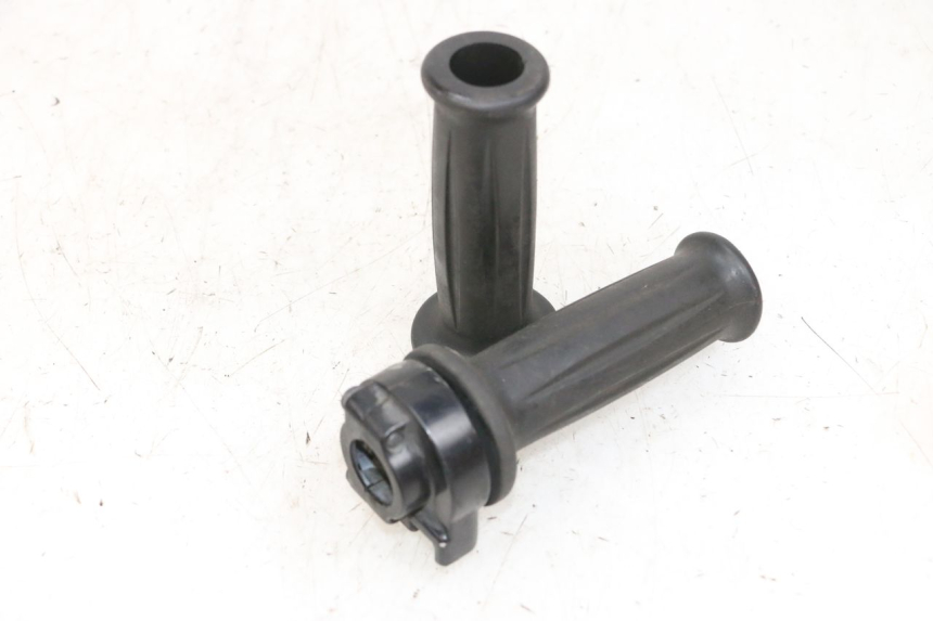 photo de MANETKA GAZU MBK FLIPPER 115 (2013 - 2017) - Widok główny