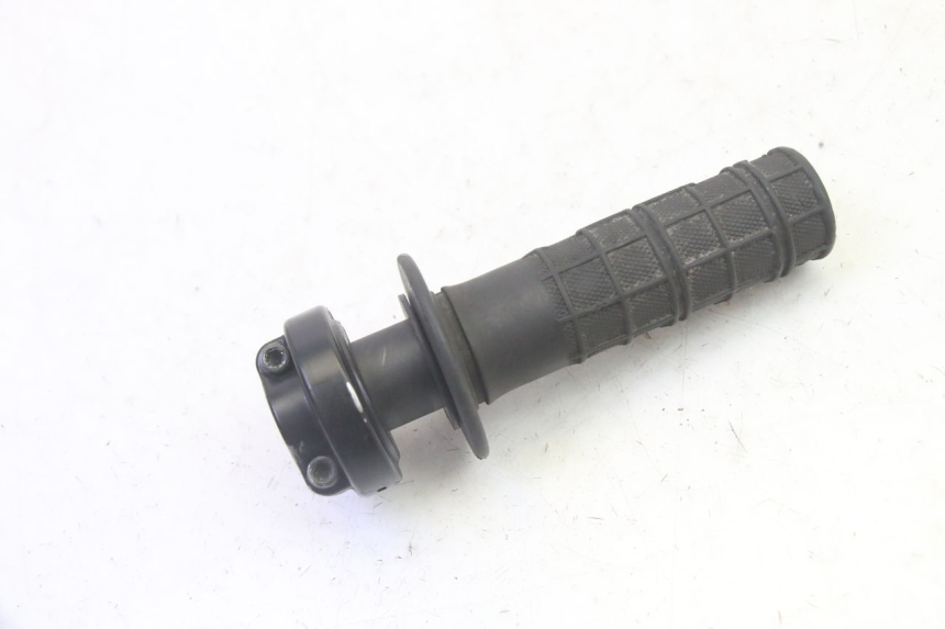 photo de MANETKA GAZU PIAGGIO FLY 4T 50 (2013 - 2017) - Widok główny