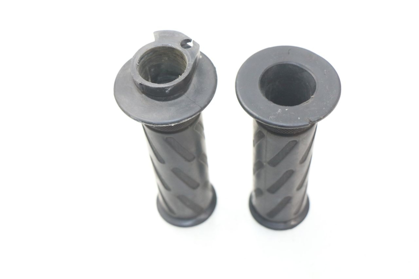 photo de MANETKA GAZU PEUGEOT KISBEE 2T 50 (2010 - 2017) - Szczegół części