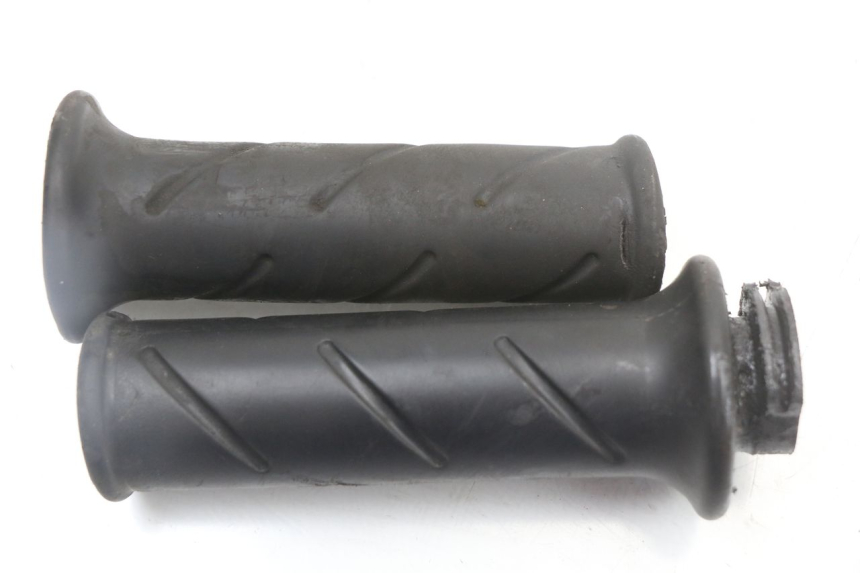 photo de MANETKA GAZU PEUGEOT KISBEE 4T 50 (2018 - 2022) - Szczegół części