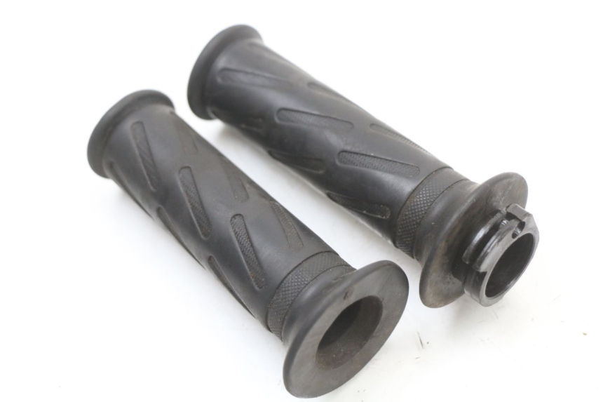 photo de MANETKA GAZU PEUGEOT KISBEE 4T 50 (2018 - 2022) - Zbliżenie techniczne