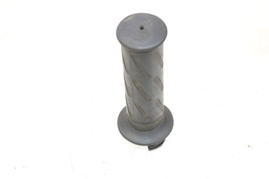 photo de MANETKA GAZU PEUGEOT KISBEE 4T 50 (2010 - 2017) - Szczegół części