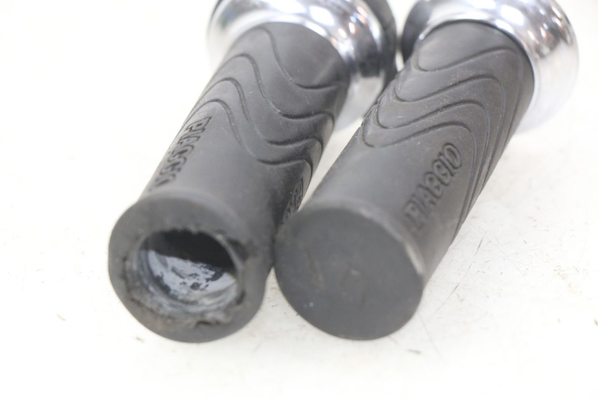 photo de MANETKA GAZU PIAGGIO LIBERTY IGET 4T 50 (2015 - 2020) - Widok ogólny