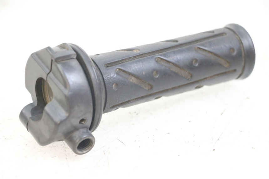 photo de MANETKA GAZU KYMCO LIKE 125 (2009 - 2016) - Inny kąt widzenia