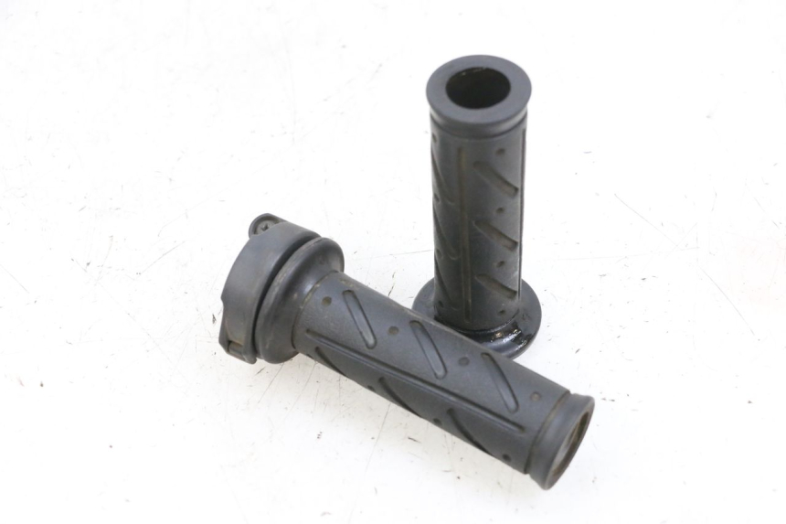 photo de MANETKA GAZU KYMCO LIKE 125 (2009 - 2016) - Widok główny