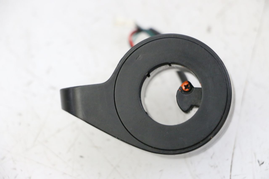 photo de MANETKA GAZU XIAOMI MI PRO 2 1 - Szczegół części