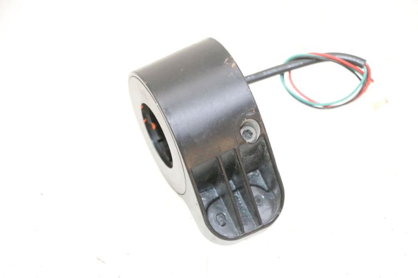 photo de MANETKA GAZU XIAOMI MI PRO 2 1 - Zbliżenie techniczne