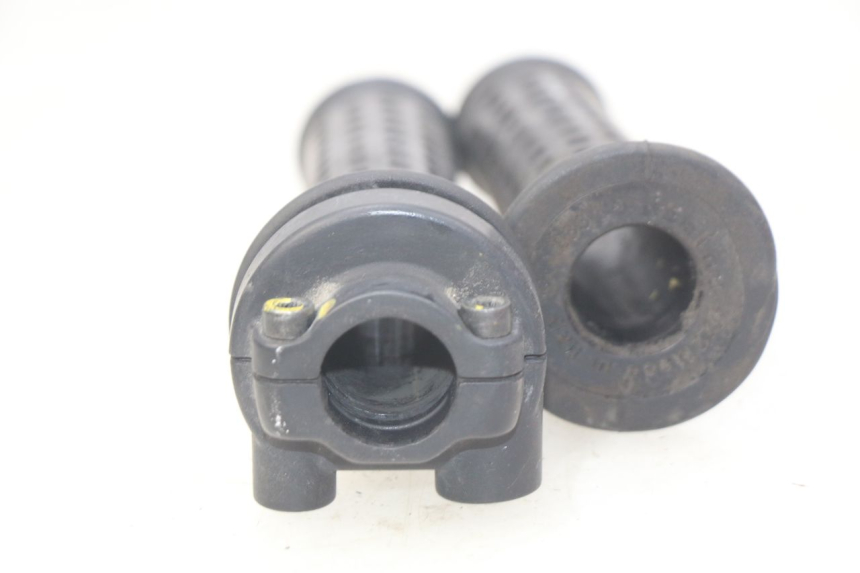 photo de MANETKA GAZU PIAGGIO MP3 LT 400 (2007 - 2012) - Zoom stanu zużycia