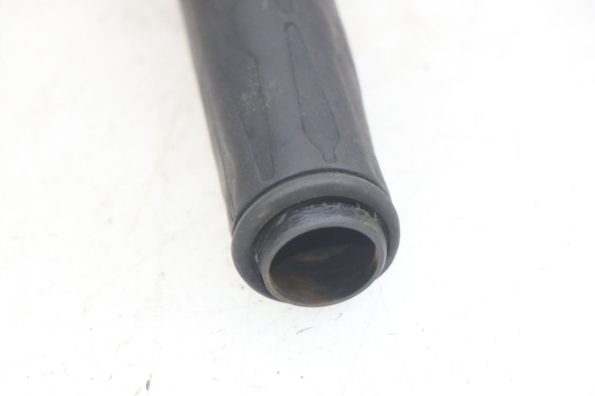 photo de MANETKA GAZU PIAGGIO MP3 LT 400 (2007 - 2012) - Szczegół części