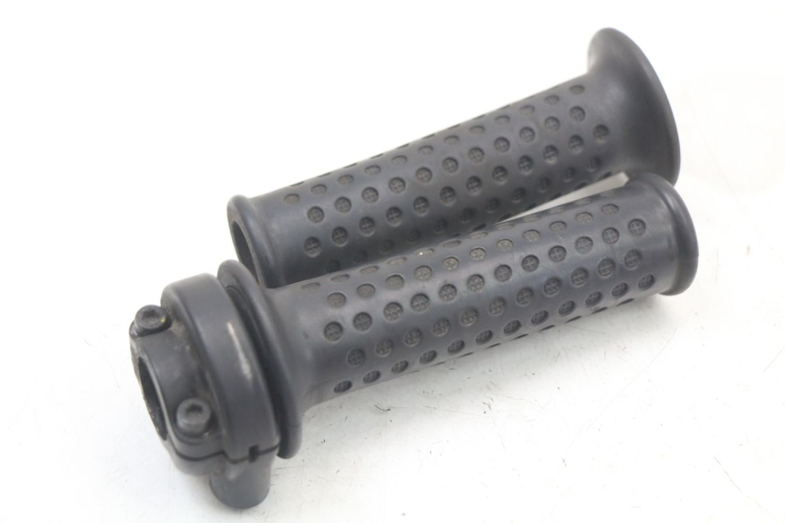 photo de MANETKA GAZU PIAGGIO MP3 LT 400 (2007 - 2012) - Zoom stanu zużycia