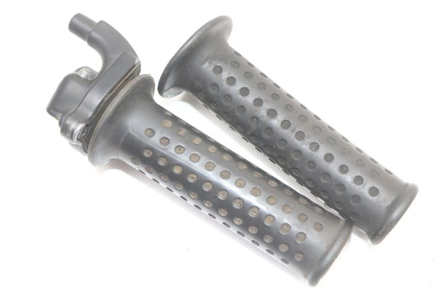 photo de MANETKA GAZU PIAGGIO MP3 125 (2006 - 2014) - Widok główny