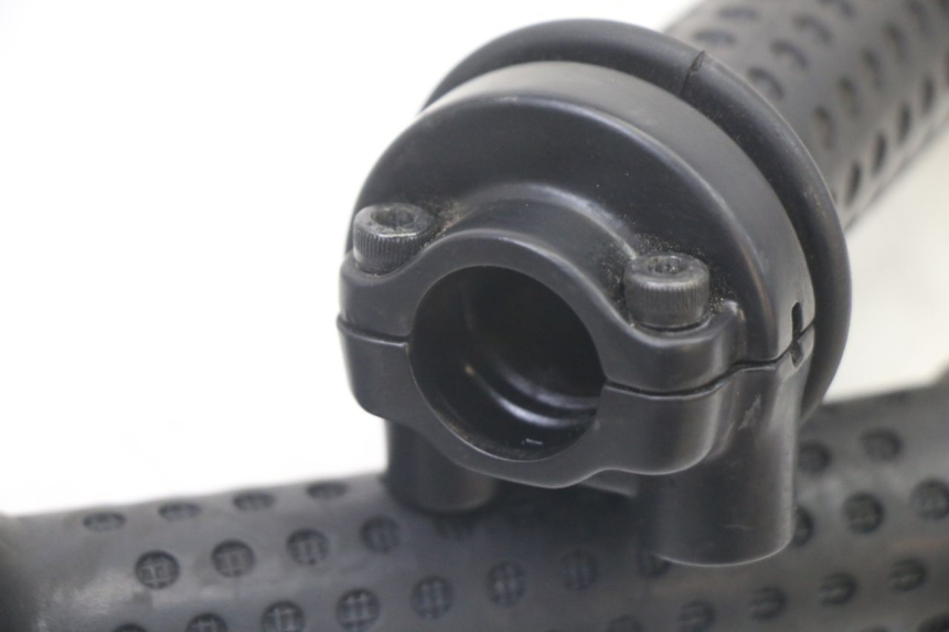 photo de MANETKA GAZU PIAGGIO MP3 500 (2011 - 2015) - Zoom stanu zużycia