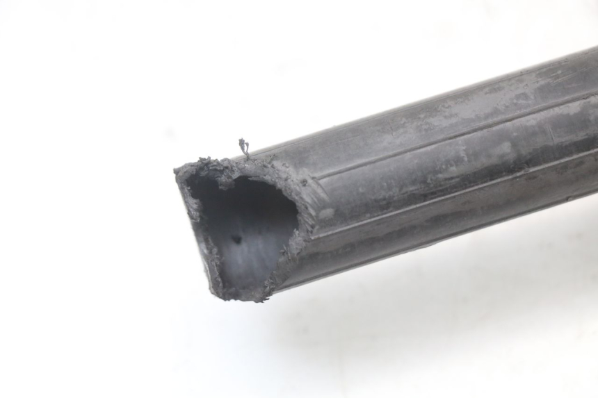 photo de MANETKA GAZU RIEJU MRT 50 (2018 - 2021) - Zbliżenie techniczne