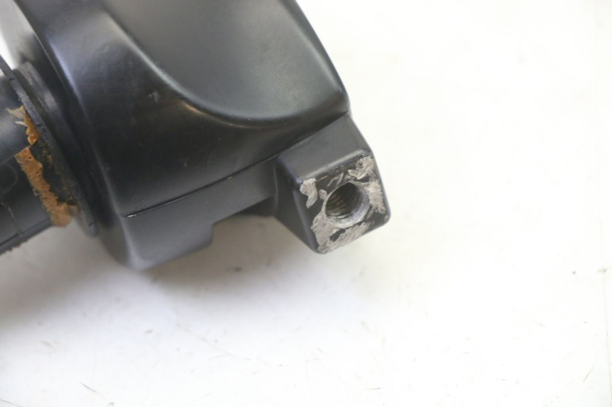 photo de MANETKA GAZU RIEJU MRT 50 (2018 - 2021) - Zbliżenie techniczne