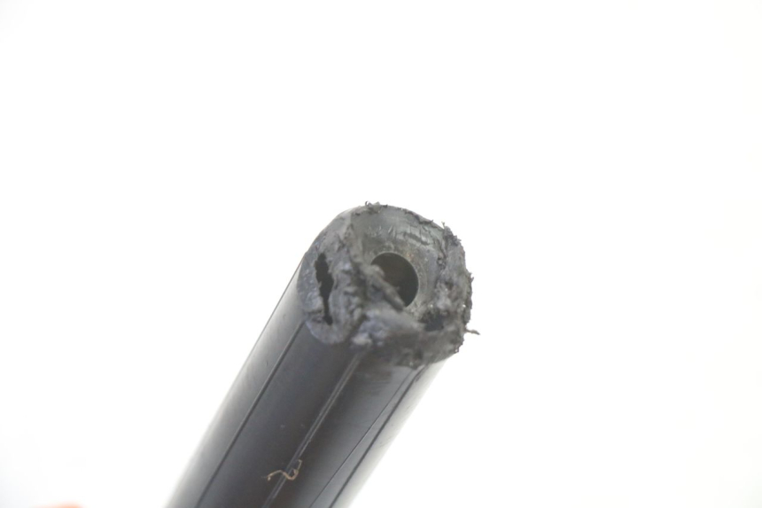 photo de MANETKA GAZU RIEJU MRT 50 (2018 - 2021) - Punkty mocowania