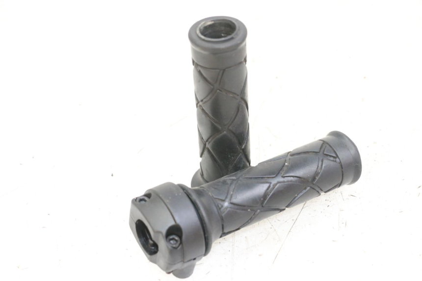 photo de MANETKA GAZU YAMAHA NEOS NEO'S 4T 50 (2008 - 2016) - Widok główny