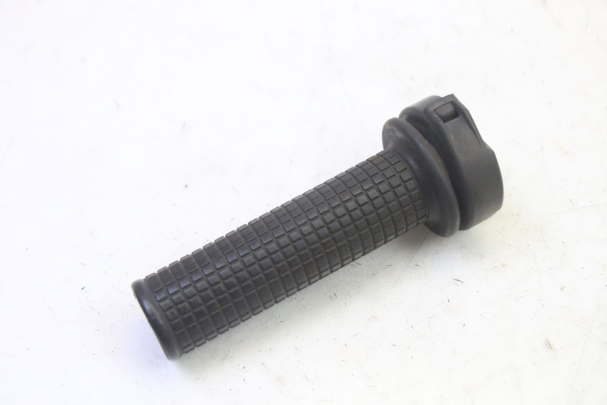 photo de MANETKA GAZU KYMCO LIKE 4T 50 (2019 - 2025) - Inny kąt widzenia