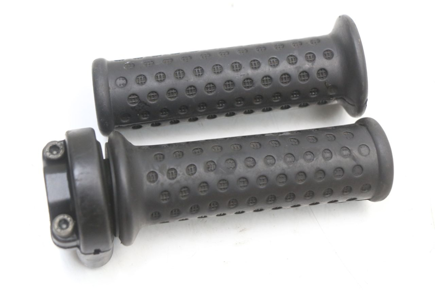 photo de MANETKA GAZU PIAGGIO NEW TYPHOON 50 (2018 - 2021) - Widok główny