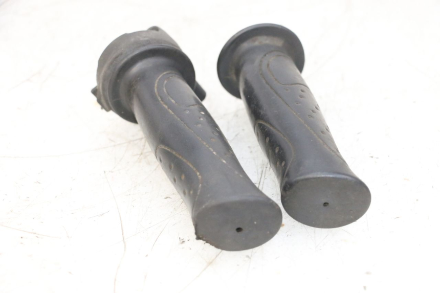 photo de MANETKA GAZU SYM ORBIT 2 4T 50 (2008 - 2017) - Widok ogólny