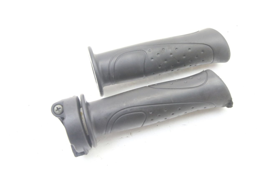 photo de MANETKA GAZU SYM ORBIT III 3 4T 50 (2021 - 2025) - Widok główny