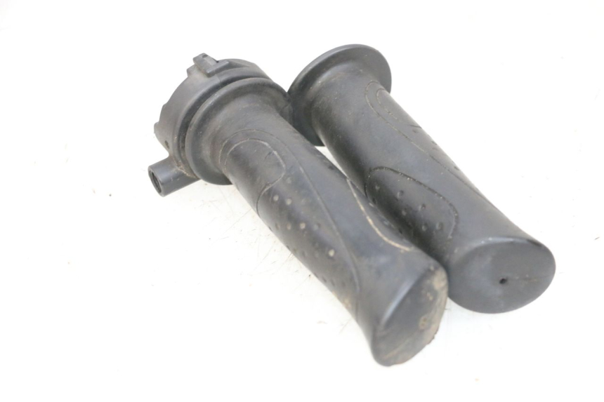 photo de MANETKA GAZU SYM ORBIT III 3 4T 50 (2018 - 2021) - Widok główny