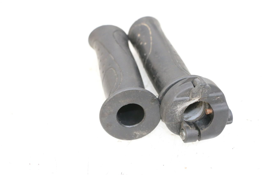 photo de MANETKA GAZU SYM ORBIT III 3 4T 50 (2018 - 2021) - Punkty mocowania