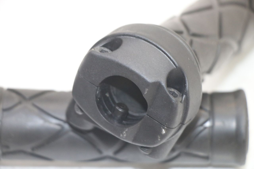 photo de MANETKA GAZU MBK OVETTO 4T 50 (2008 - 2016) - Inny kąt widzenia