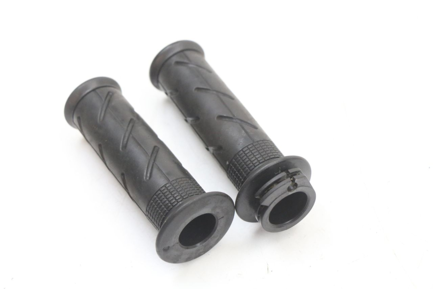 photo de MANETKA GAZU HONDA PCX (JF28) 125 (2009 - 2011) - Widok główny