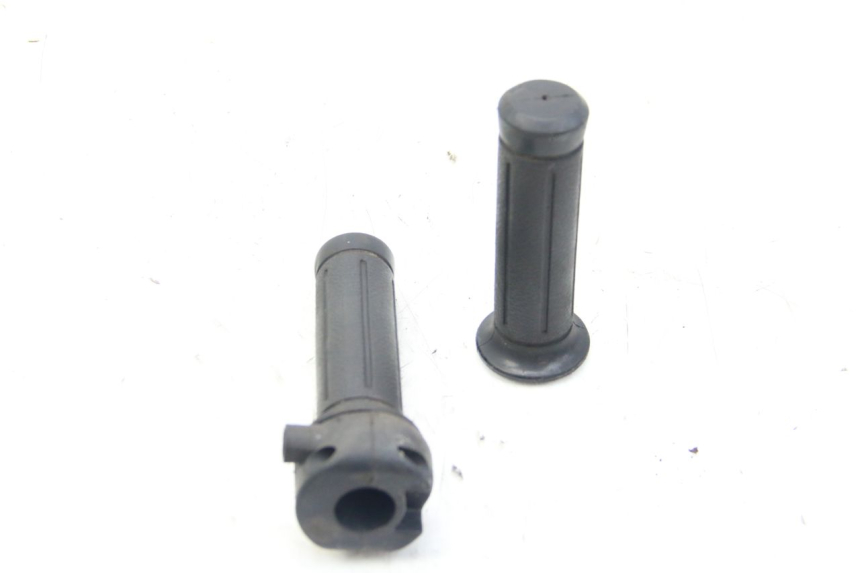 photo de MANETKA GAZU HONDA PES PS I 125 (2006 - 2012) - Zbliżenie techniczne