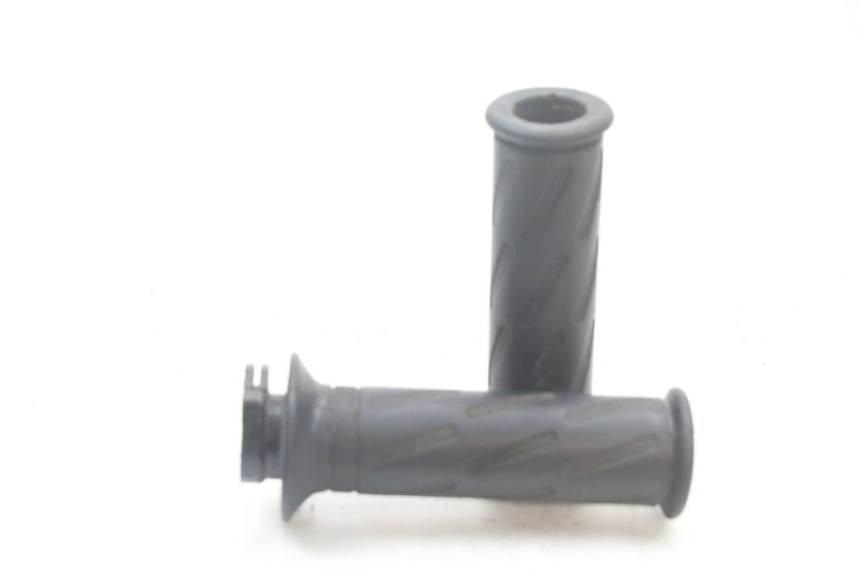 photo de MANETKA GAZU PEUGEOT KISBEE 4T 50 (2018 - 2022) - Zoom stanu zużycia