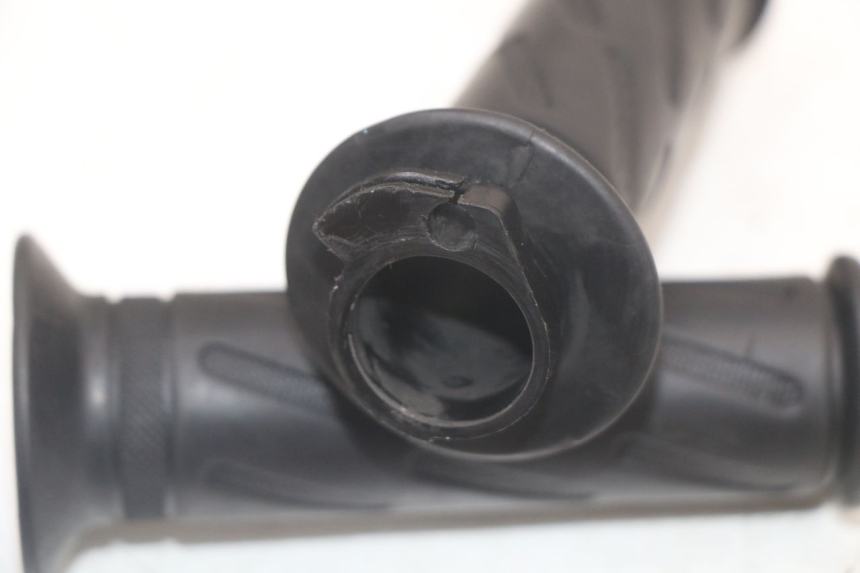 photo de MANETKA GAZU PEUGEOT STREETZONE 4T 50 (2018 - 2023) - Zoom stanu zużycia