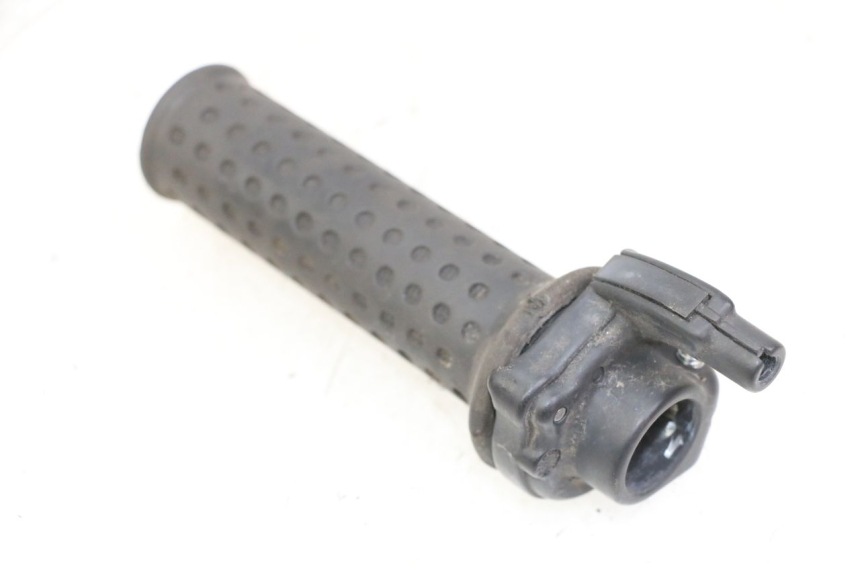 photo de MANETKA GAZU PIAGGIO VESPA LX 150 (2005 - 2013) - Widok główny