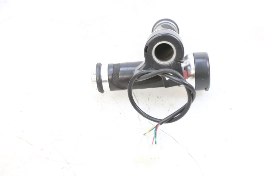 photo de MANETKA GAZU EFUN PUSA 1 - Zbliżenie techniczne