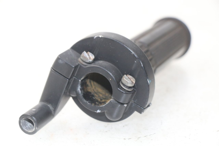 photo de MANETKA GAZU APOLLO RFZ 150 - Inny kąt widzenia