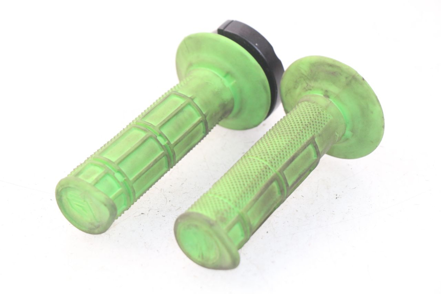 photo de MANETKA GAZU APOLLO RFZ 150 - Widok główny