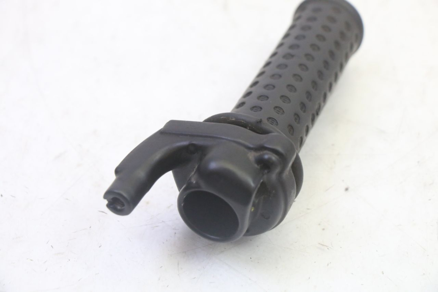 photo de MANETKA GAZU GILERA RUNNER SP 50 (2009 - 2017) - Szczegół części