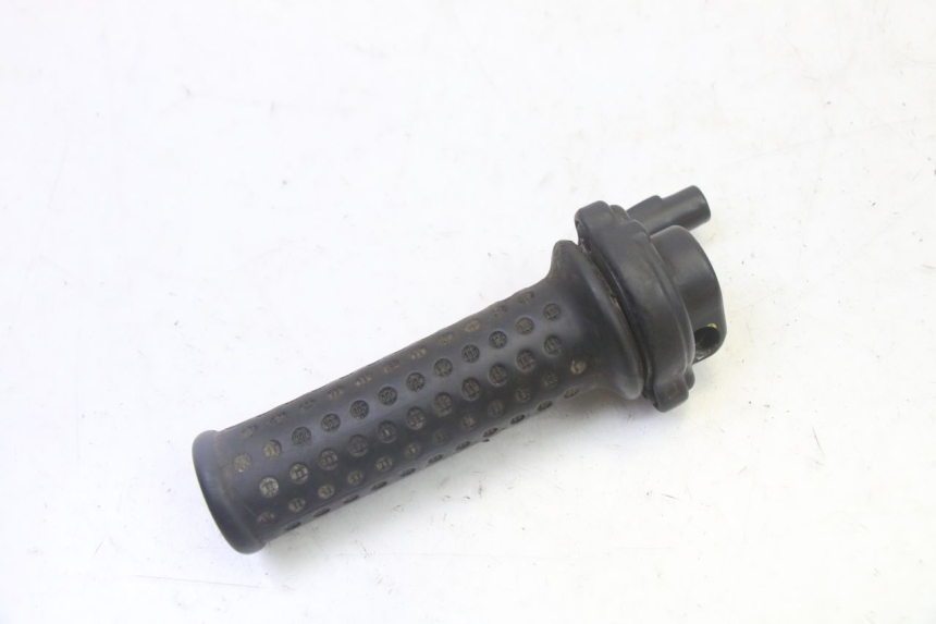 photo de MANETKA GAZU GILERA RUNNER SP 50 (2009 - 2017) - Inny kąt widzenia