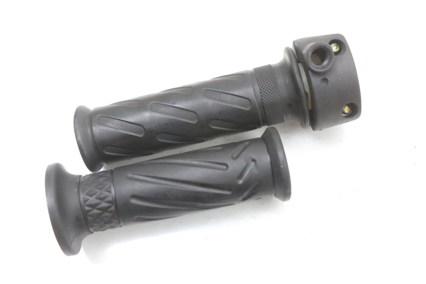 photo de MANETKA GAZU JM MOTORS SANTANA 50 (2014 - 2023) - Zbliżenie techniczne