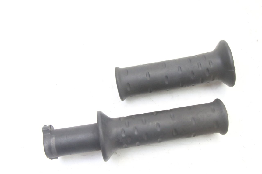 photo de MANETKA GAZU APRILIA SCARABEO GT TOURING 125 (1999 - 2005) - Widok główny