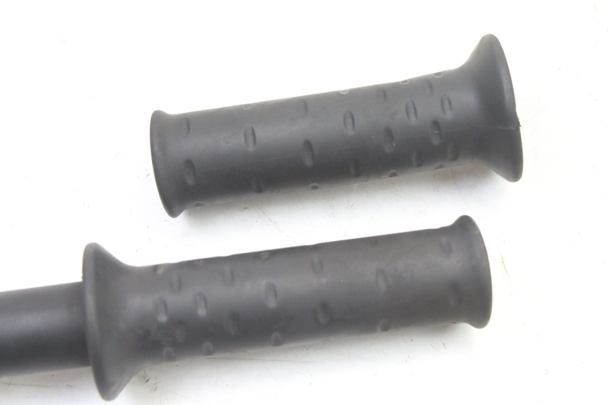 photo de MANETKA GAZU APRILIA SCARABEO GT TOURING 125 (1999 - 2005) - Zoom stanu zużycia