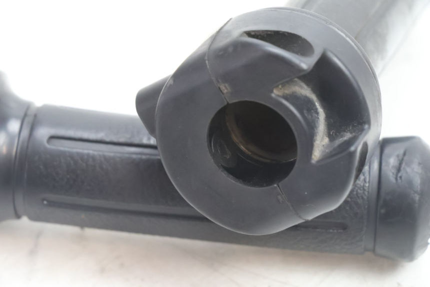 photo de Uchwyt przepustnicy HONDA SH 125 (2001 - 2003) - Inny kąt widzenia