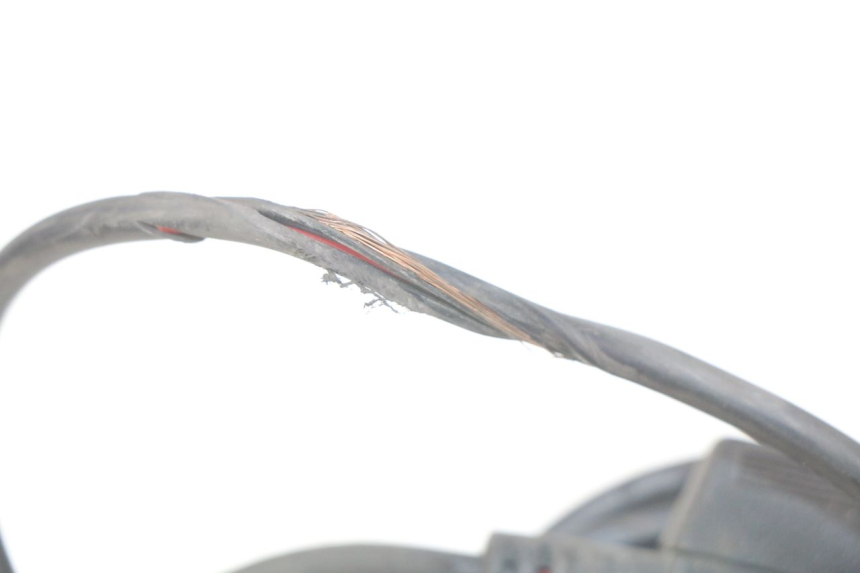 photo de MANETKA GAZU SUZUKI SIXTEEN 125 (2008 - 2010) - Zbliżenie techniczne