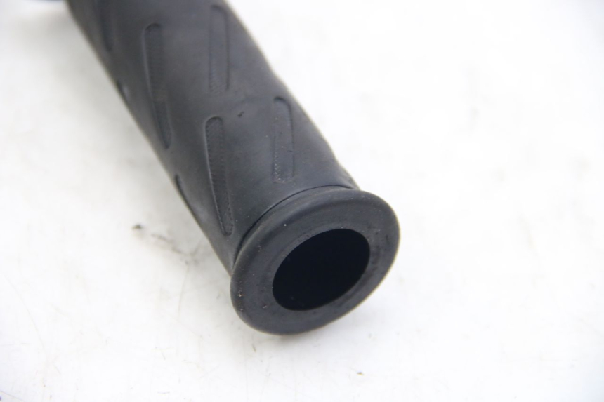 photo de MANETKA GAZU SUZUKI SIXTEEN 125 (2008 - 2010) - Szczegół części