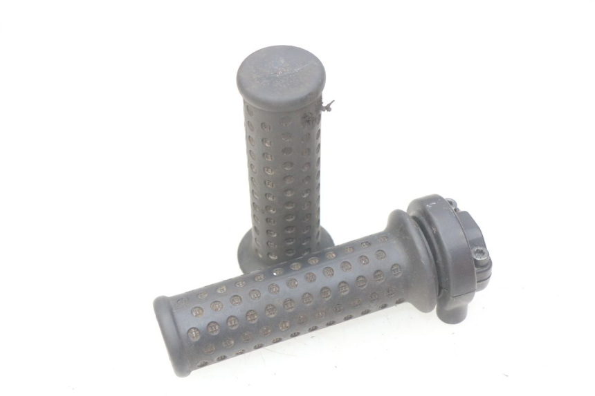 photo de MANETKA GAZU APRILIA SR 2T 50 (2018 - 2022) - Widok główny