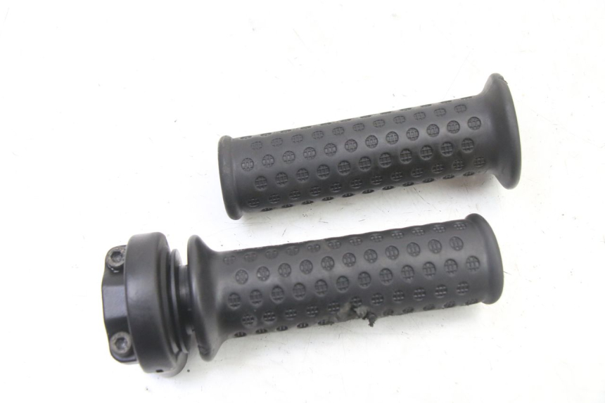 photo de MANETKA GAZU APRILIA SR 2T 50 (2018 - 2022) - Zoom stanu zużycia