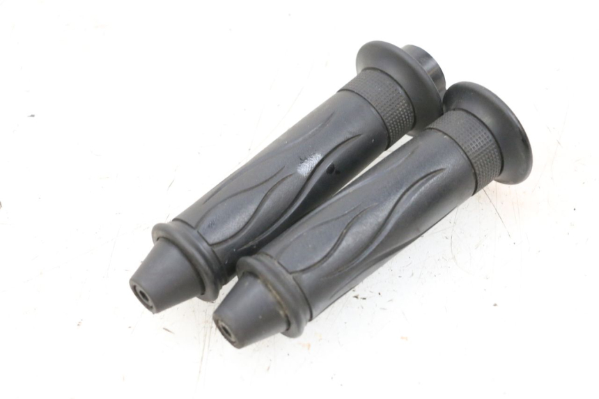 photo de MANETKA GAZU NECO TEMPO 4T 50 (2022 - 2026) - Widok główny