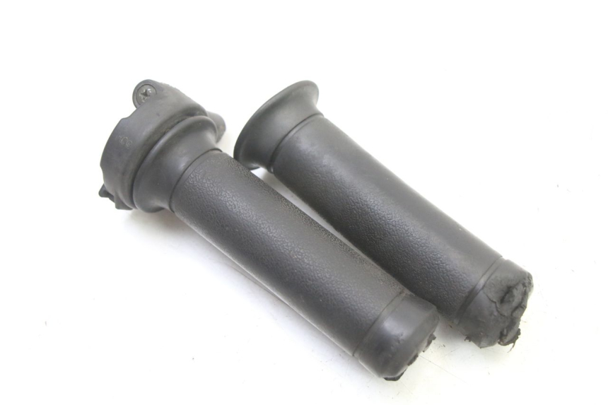 photo de MANETKA GAZU PEUGEOT TWEET 4T 50 (2014 - 2019) - Zoom stanu zużycia