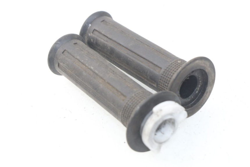 photo de MANETKA GAZU SUZUKI UC EPICURO 125 (1999 - 2003) - Widok główny