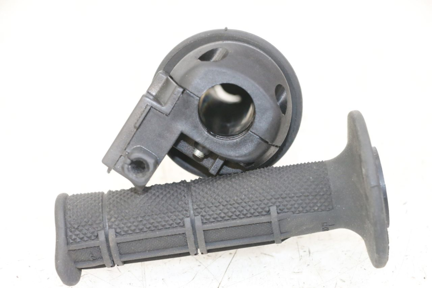 photo de MANETKA GAZU VENT DERAPAGE 50 (2018 - 2023) - Zoom stanu zużycia